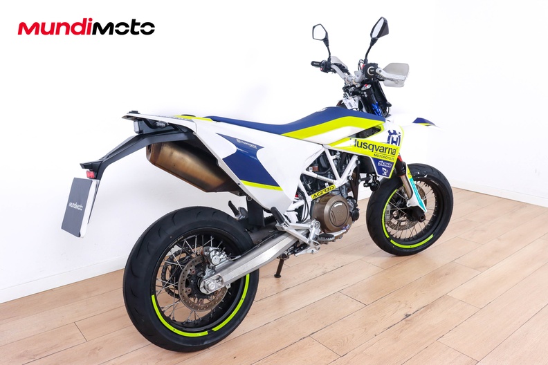 Motorbike image 2