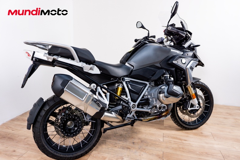 Motorbike image 2