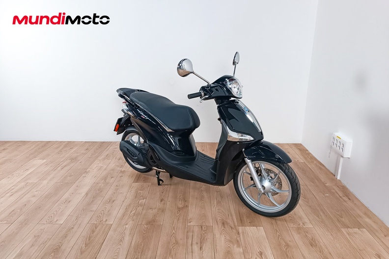 Motorbike image 1