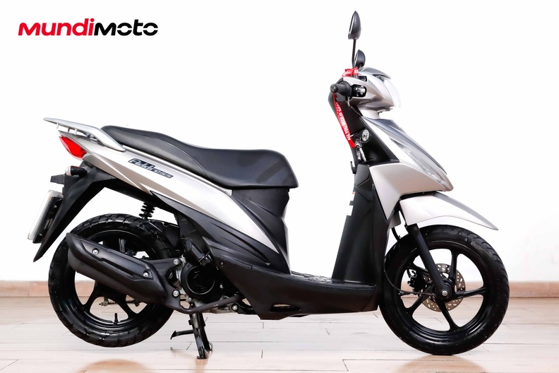 Motorbike image 0