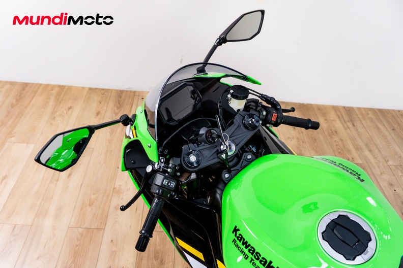 Motorbike image 10