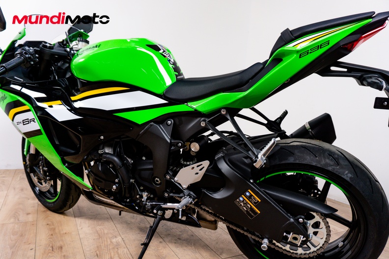 Motorbike image 8