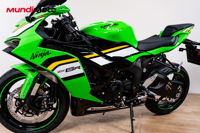 Motorbike image 9