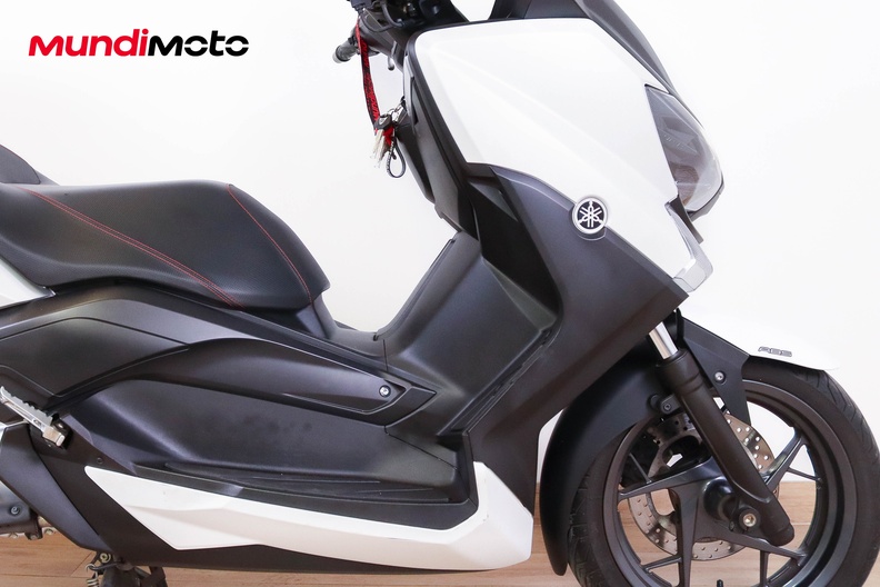 Motorbike image 12