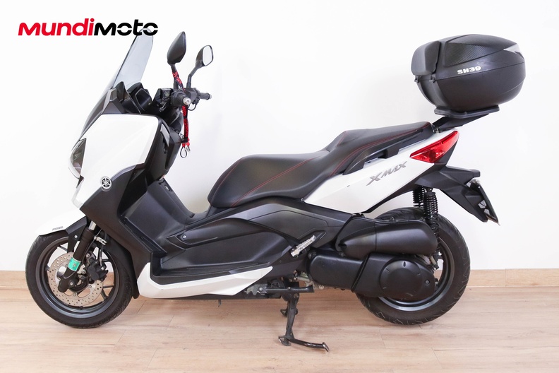 Motorbike image 5