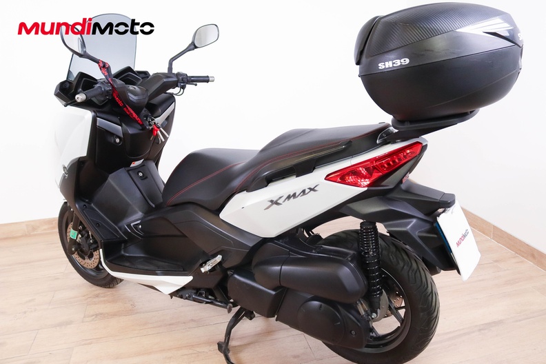 Motorbike image 6