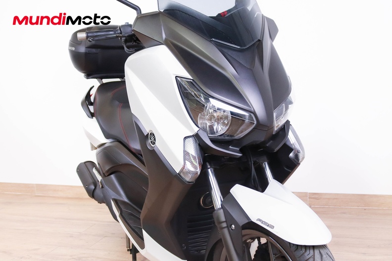 Motorbike image 4