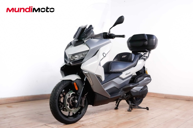 Motorbike image 7