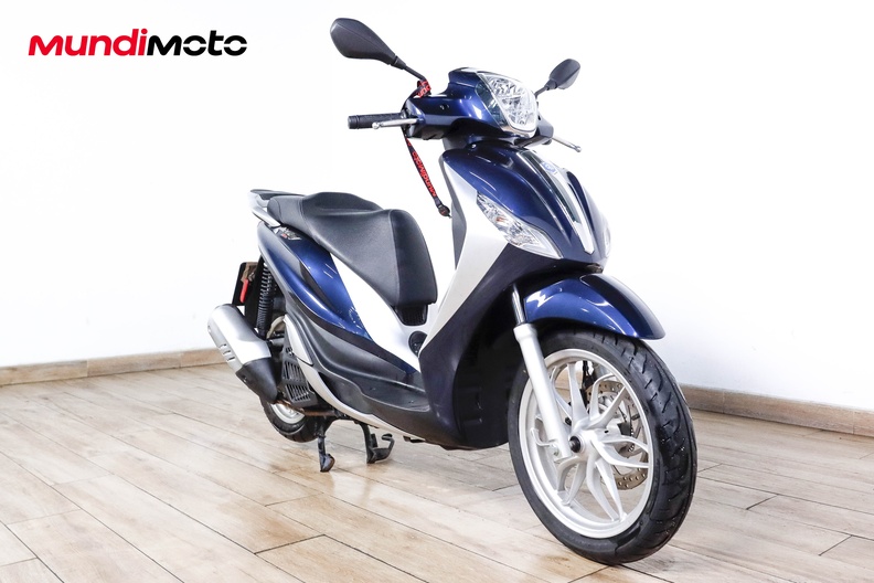 Motorbike image 1
