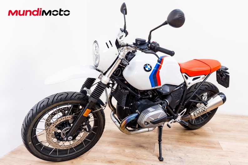Motorbike image 6