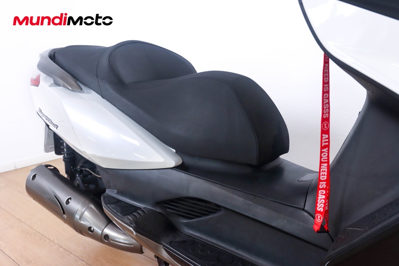 Motorbike image 12