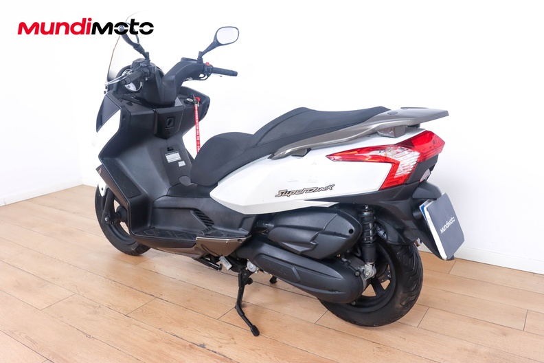Motorbike image 6