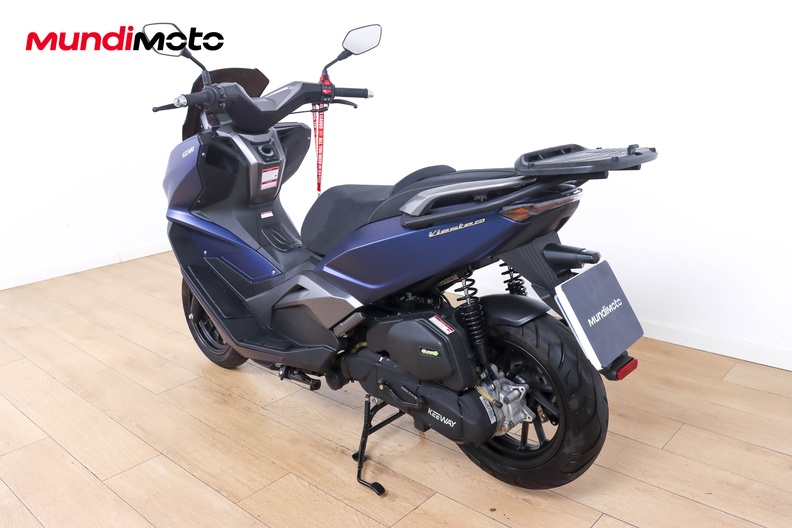 Motorbike image 6