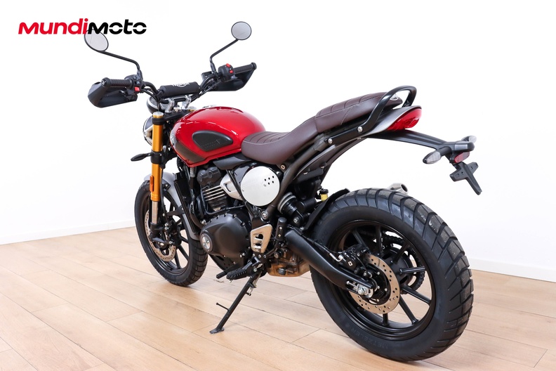 Motorbike image 7