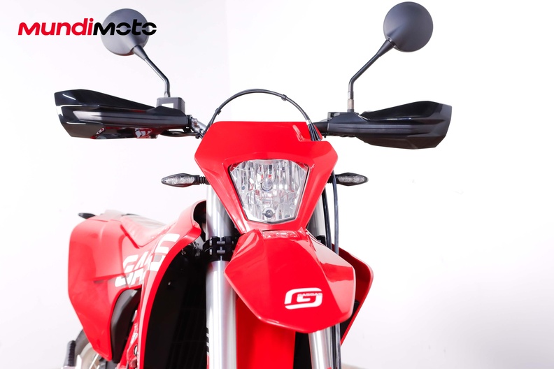 Motorbike image 4