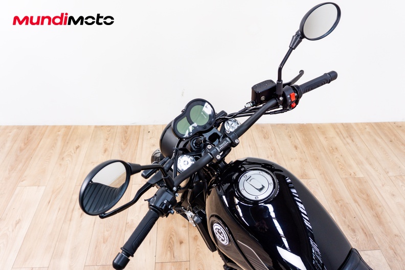 Motorbike image 10