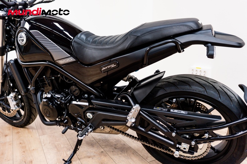 Motorbike image 8