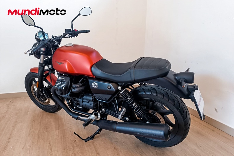 Motorbike image 7