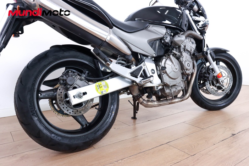 Motorbike image 3