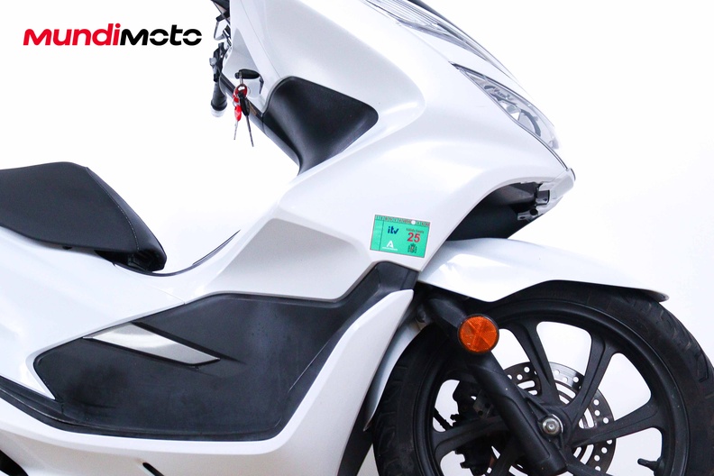 Motorbike image 12