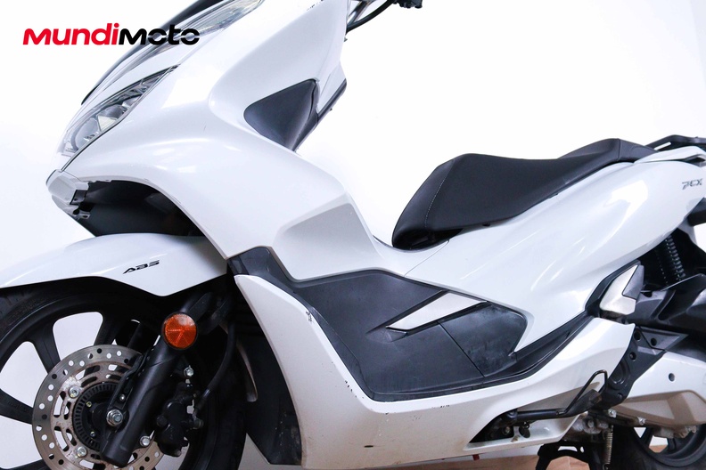 Motorbike image 8