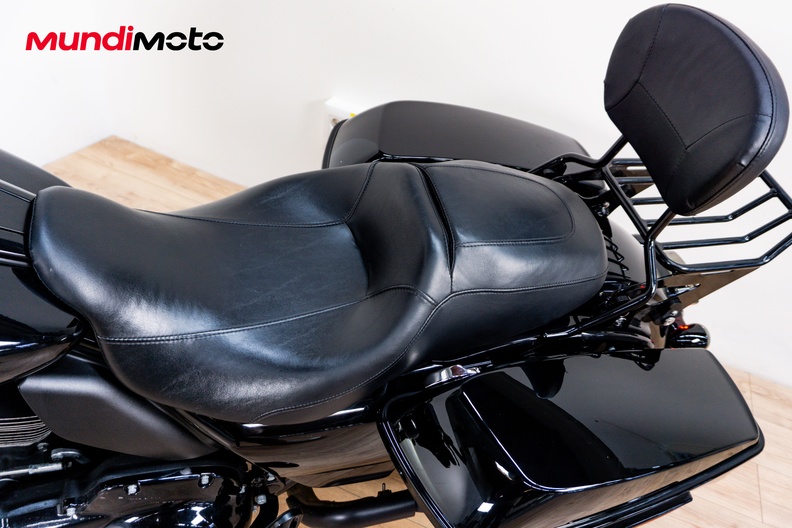 Motorbike image 12
