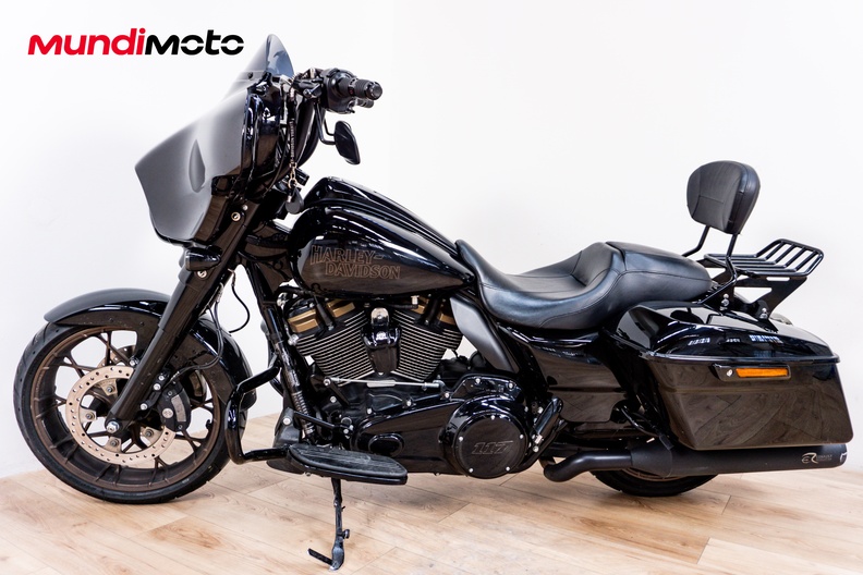Motorbike image 5