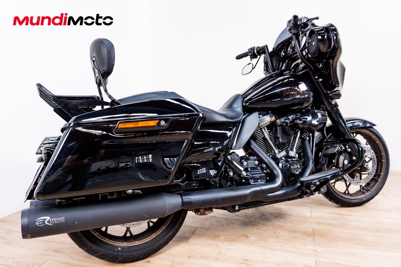 Motorbike image 2