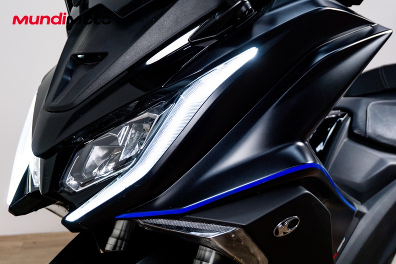 Motorbike image 12