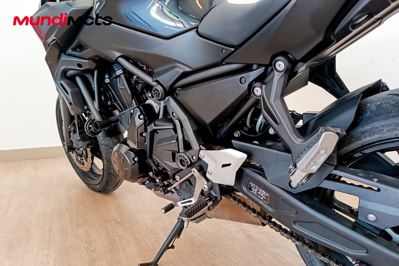 Motorbike image 8