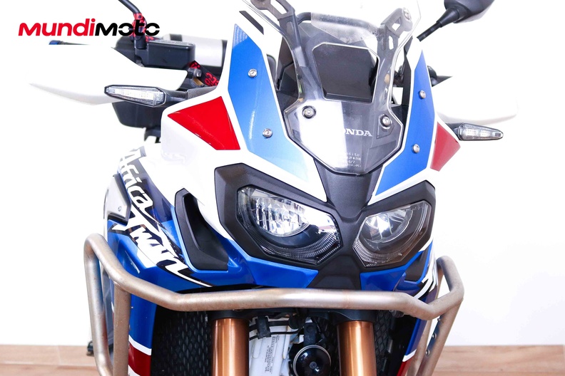 Motorbike image 4