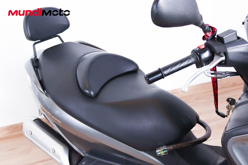 Motorbike image 12