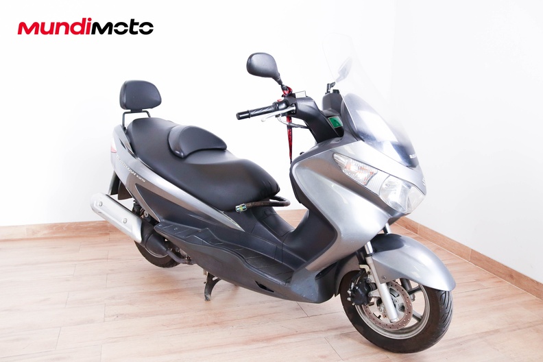 Motorbike image 2