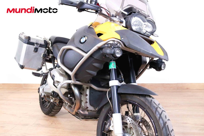 Motorbike image 4