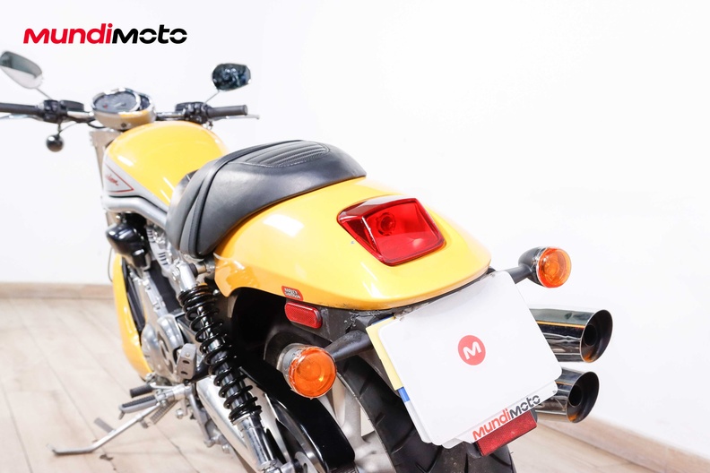 Motorbike image 8