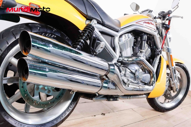 Motorbike image 3