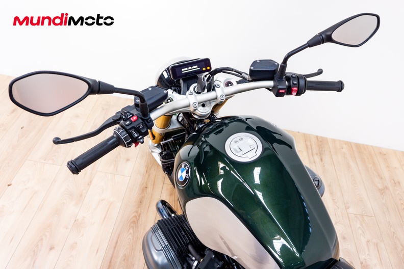 Motorbike image 10