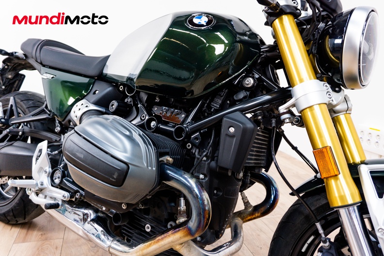 Motorbike image 4