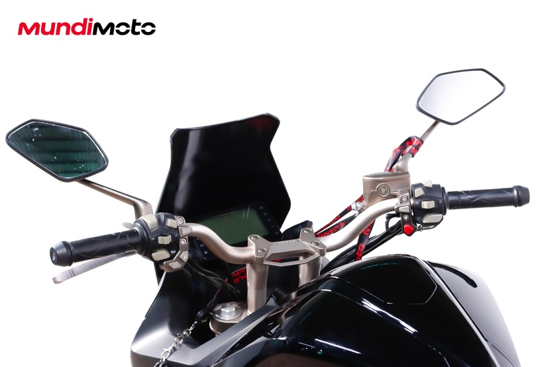 Motorbike image 10