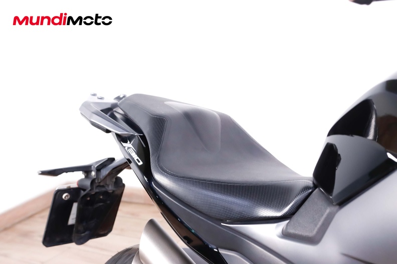 Motorbike image 13