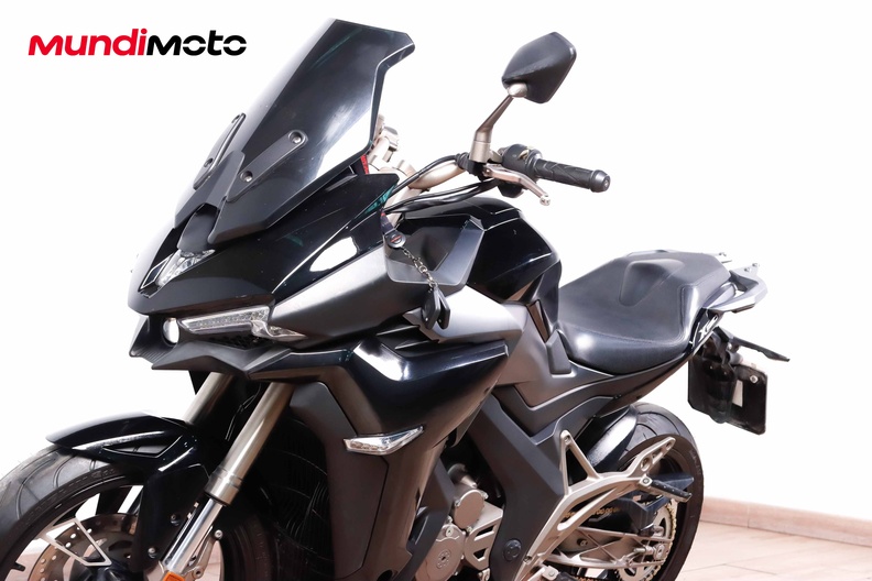 Motorbike image 9