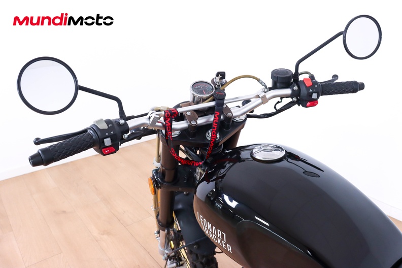 Motorbike image 10