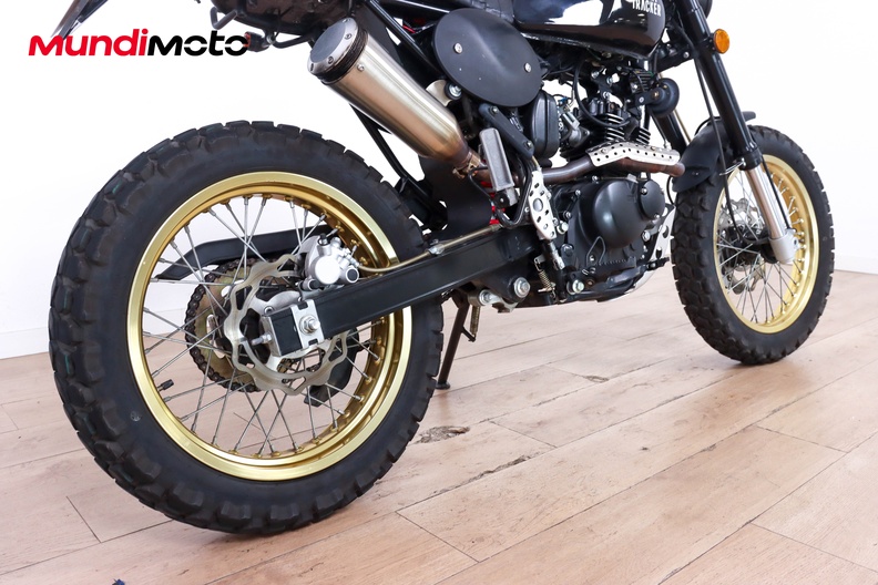 Motorbike image 3