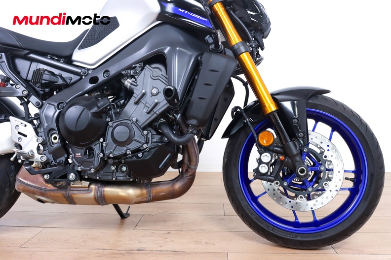 Motorbike image 12