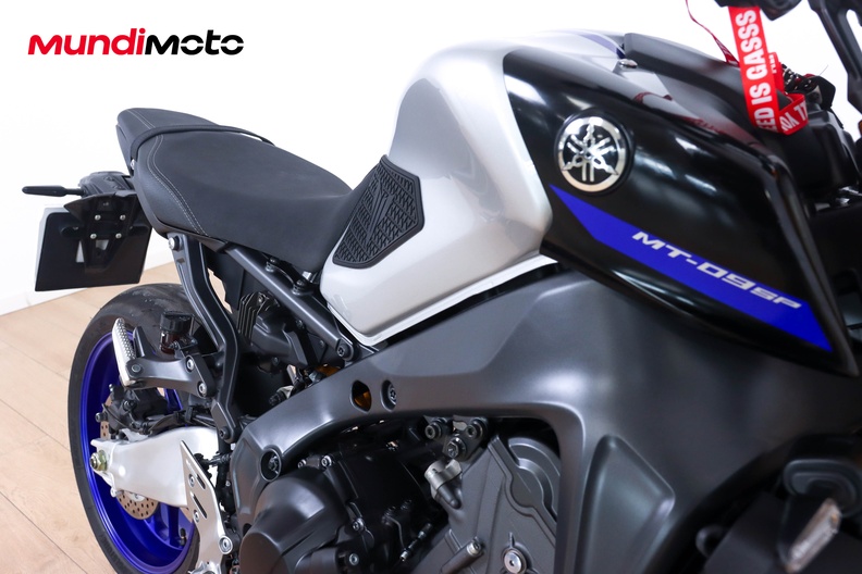 Motorbike image 13