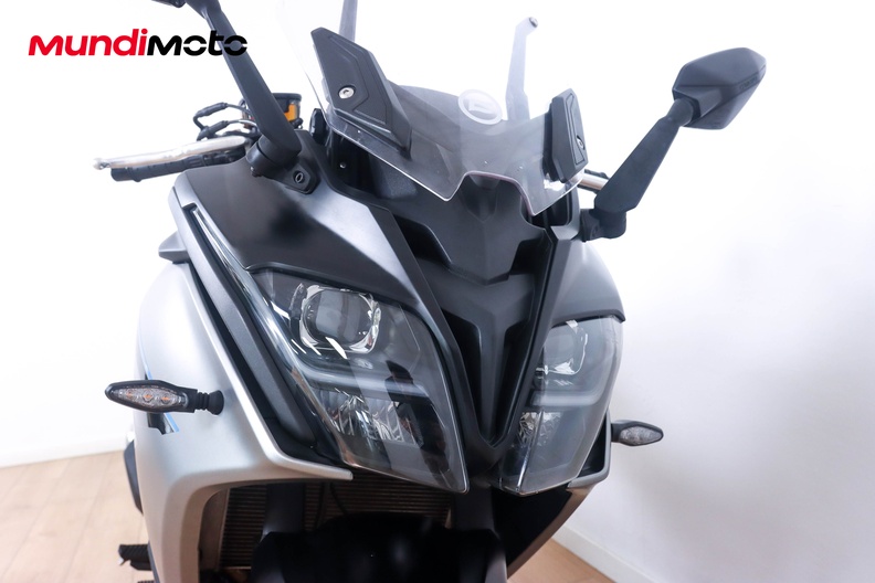 Motorbike image 4