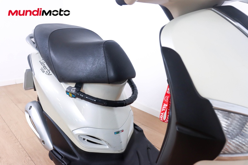 Motorbike image 12