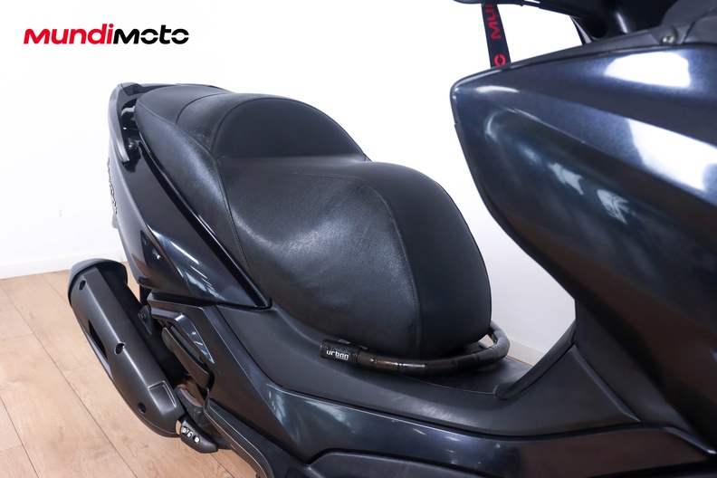 Motorbike image 12