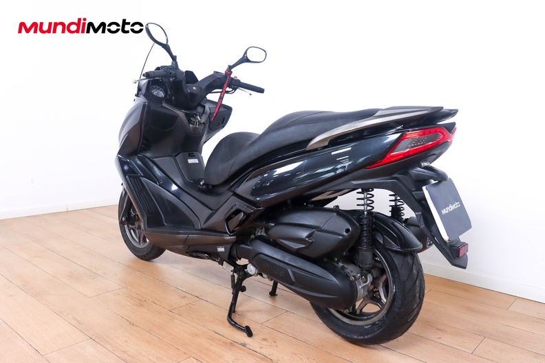 Motorbike image 6