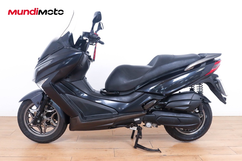 Motorbike image 5
